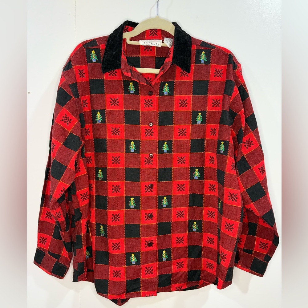 Vintage Women's Casey & Max Christmas Long Sleeve Button Up Top Size XL